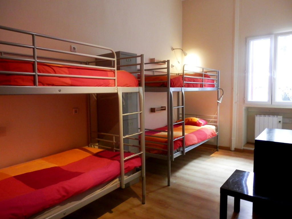 Barcelona Central Garden Hostal חדר תמונה