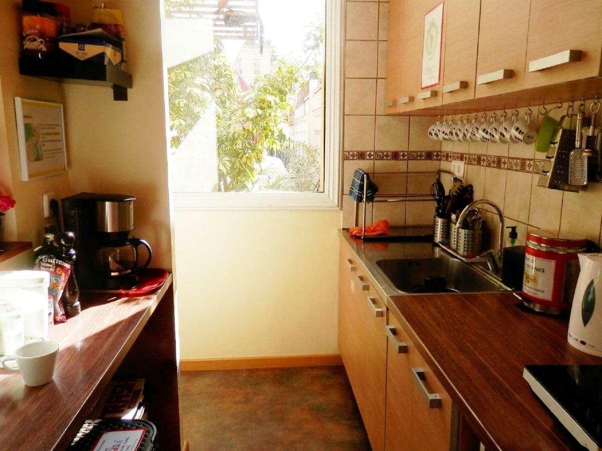 Barcelona Central Garden Hostal מראה חיצוני תמונה